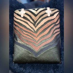 Consuela everyday slash tote